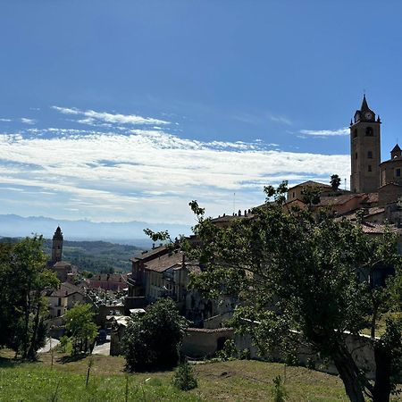Appartamento "La Poesia Della Terra" Monforte D'Alba Eksteriør billede